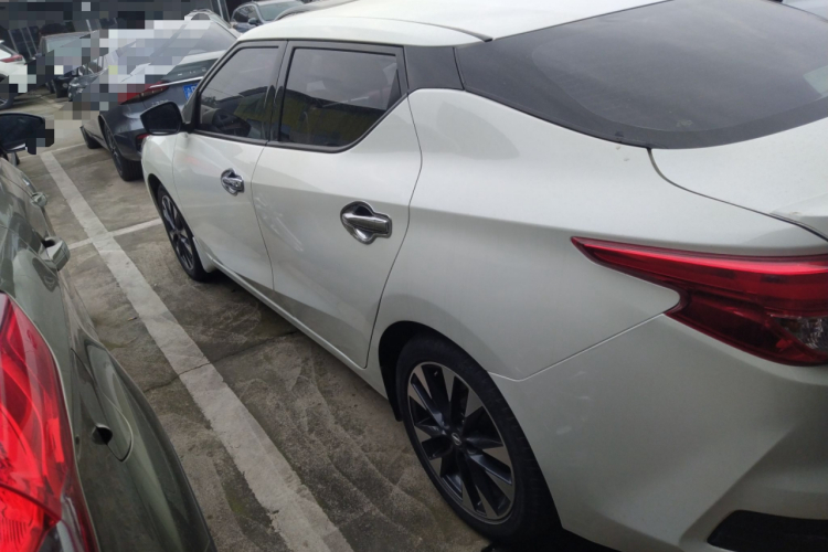 日产 蓝鸟 2016款 1.6L CVT智酷版车身外观4