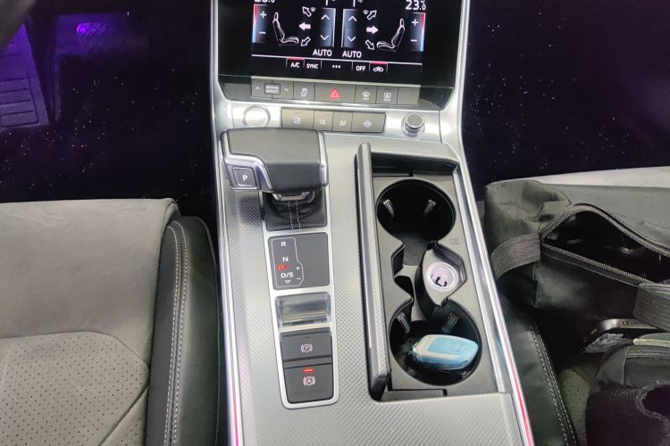 奥迪A6L 2019款 45 TFSI 臻选动感型中控内饰18