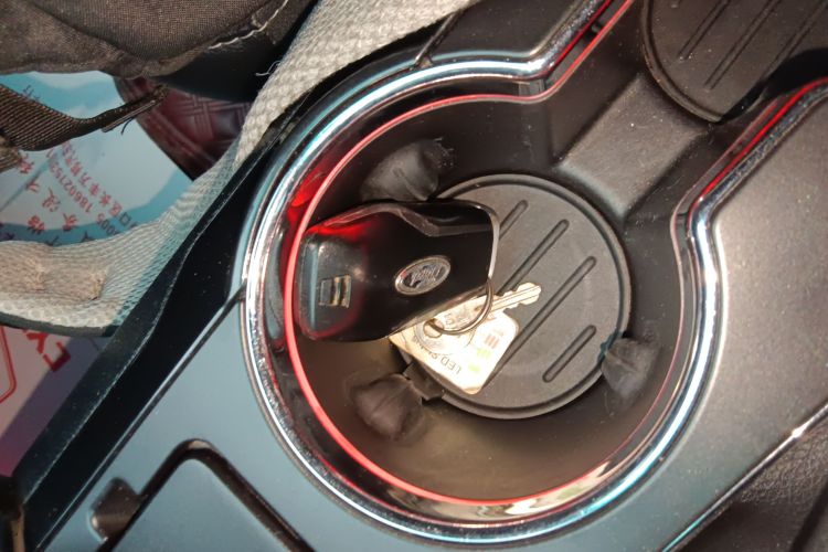 福特 探险者(进口) 2016款 2.3T 精英版中控内饰11