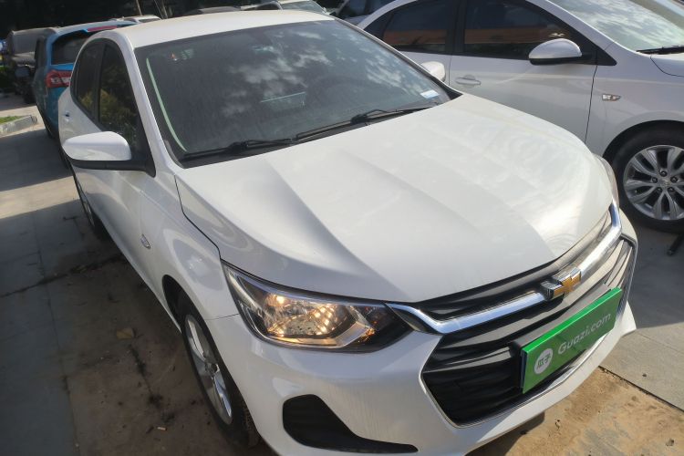 雪佛兰 科沃兹 2022款 325T 自动欣悦版车身外观3