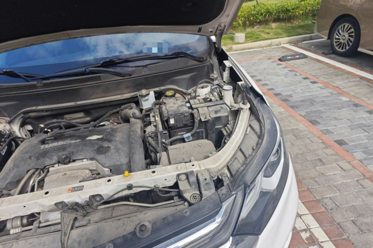 雪佛兰 探界者 2018款 550T 自动四驱捍界版局部细节9007