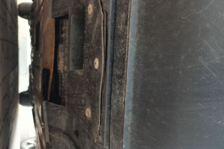 本田CR-V 2013款 2.4L 四驱豪华版局部细节9008