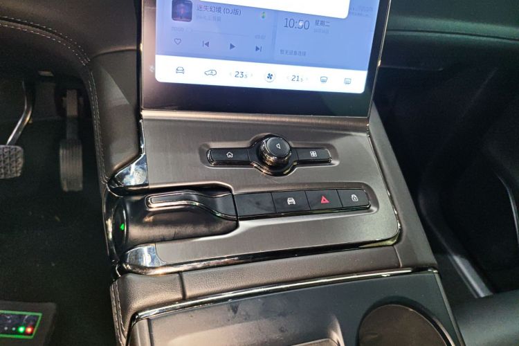 蔚来ES6 2020款 490KM 运动版中控内饰18