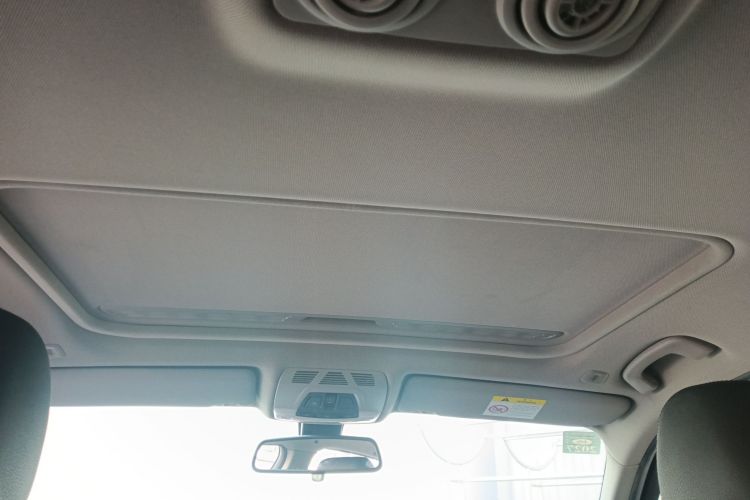 宝马3系 2019款 320Li M运动套装中控内饰22