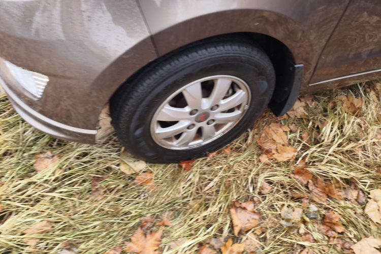 五菱汽车 五菱宏光 2014款 1.2L S标准型国IV车身外观6007