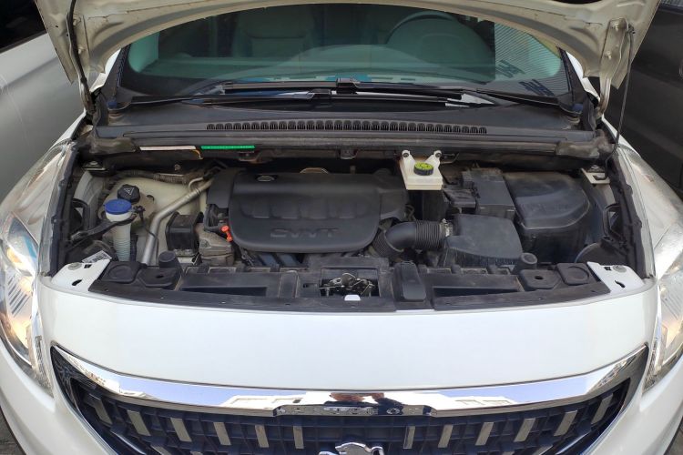 标致3008 2018款 2.0L 自动经典版局部细节24