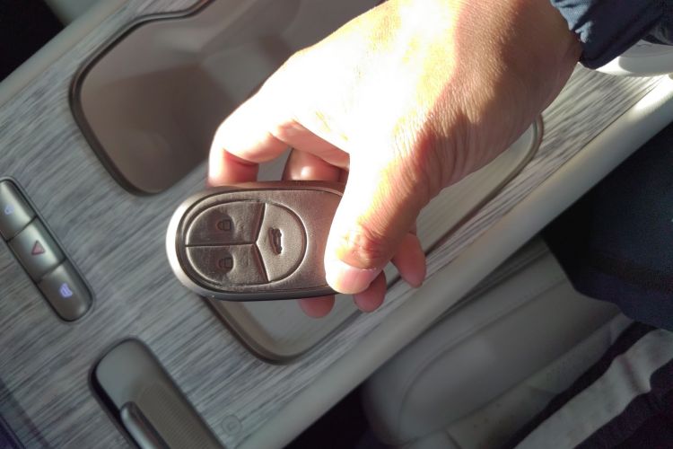 蔚来ET7 2024款 100kWh 行政签名版中控内饰11