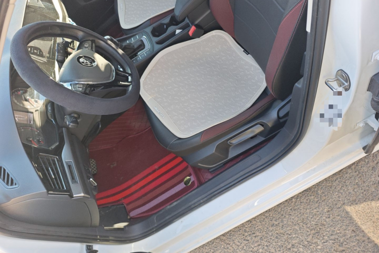 大众 宝来 2021款 280TSI DSG精英智联版中控内饰19