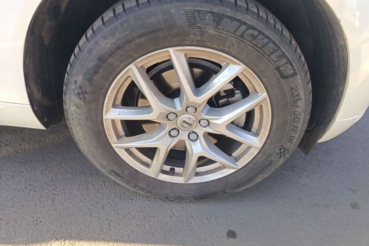 沃尔沃XC60 2021款 T5 四驱智逸豪华版车身外观10