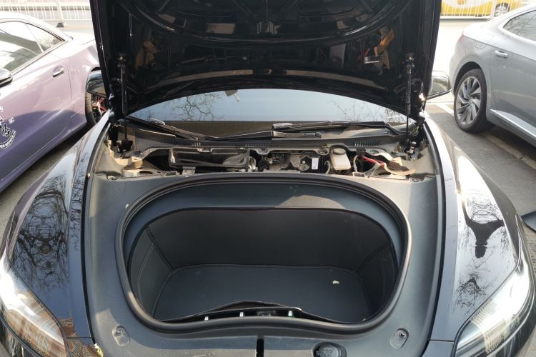 特斯拉 Model 3 2023款 后轮驱动版机舱底盘24