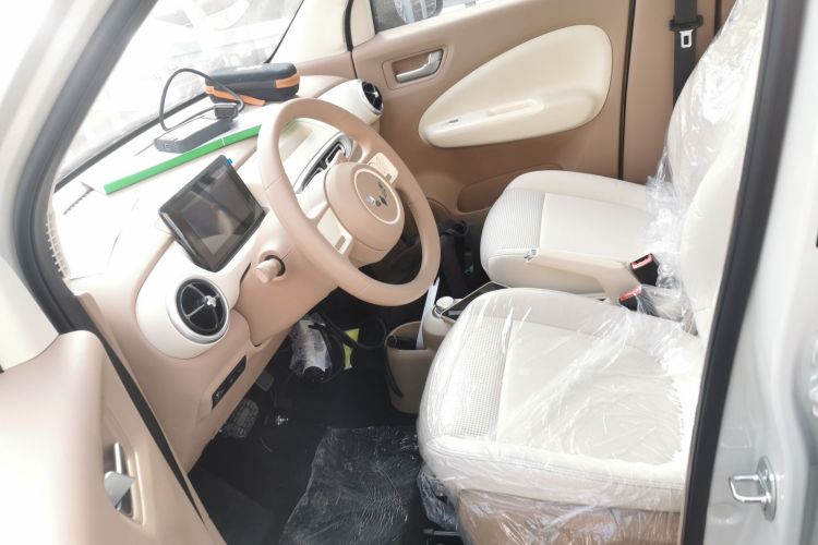 五菱汽车 宏光MINIEV 2025款 四门版 进阶款中控内饰19