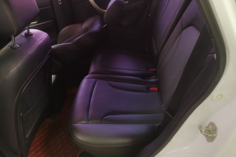 哈弗H6 2016款 升级版 1.5T 手动两驱精英型中控内饰21