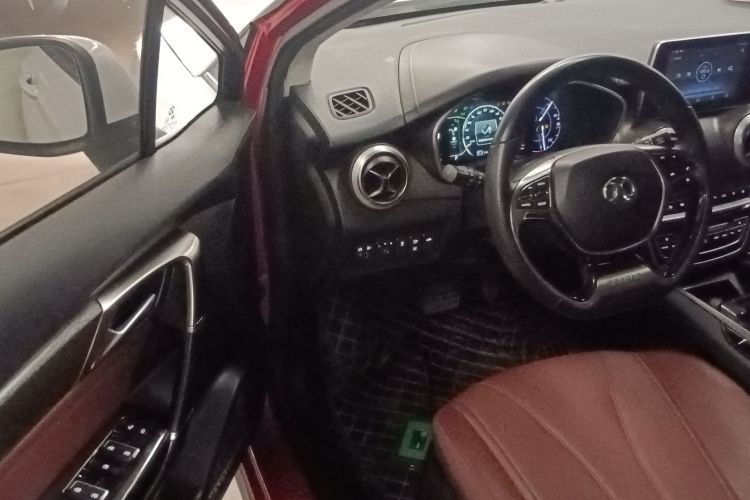 北京汽车 绅宝D50 2018款 1.5L CVT尊贵智驾版中控内饰7003