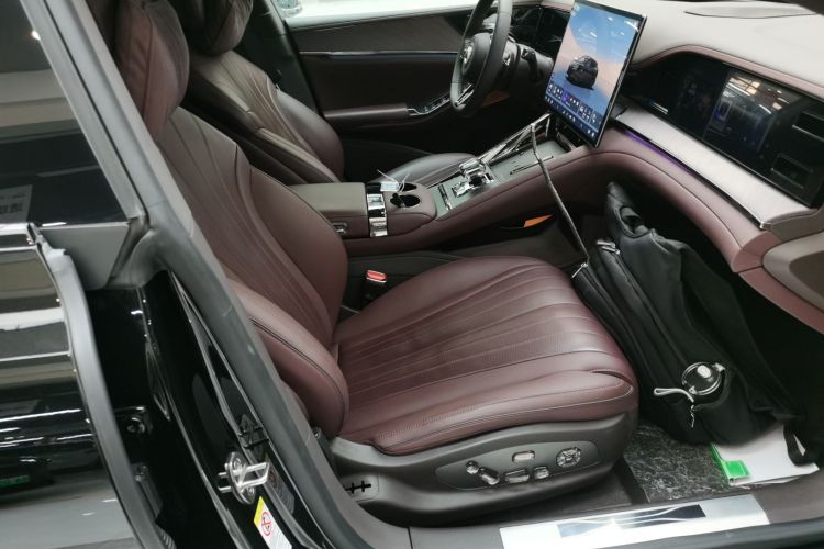 腾势Z9GT 2024款 1100四驱Ultra版局部细节41