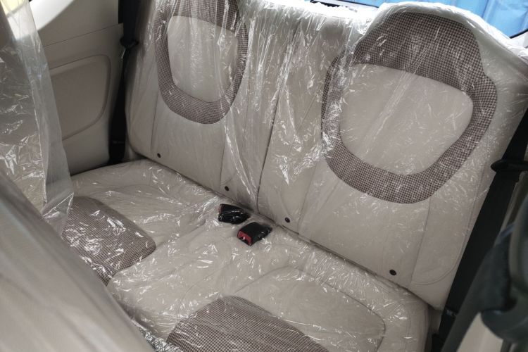 五菱汽车 宏光MINIEV 2024款 第三代 215km 青春版中控内饰21