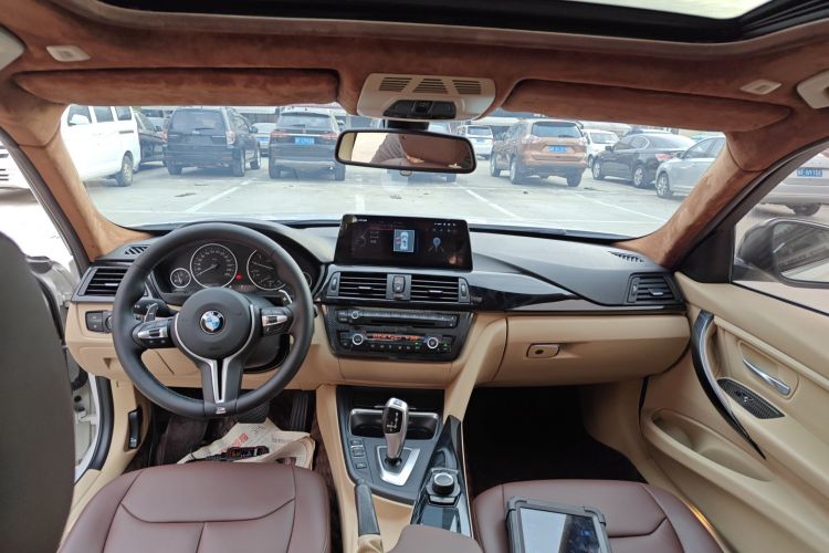 宝马3系 2015款 320Li 超悦版时尚型中控内饰22