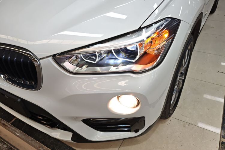 宝马X1 2016款 xDrive20Li 豪华型局部细节36