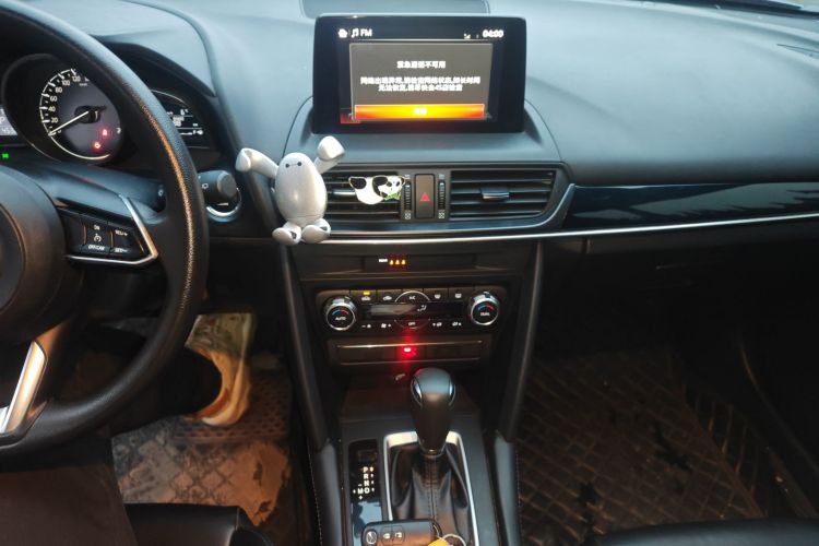 马自达CX-4 2021款 2.0L 自动两驱蓝天探索版中控内饰16