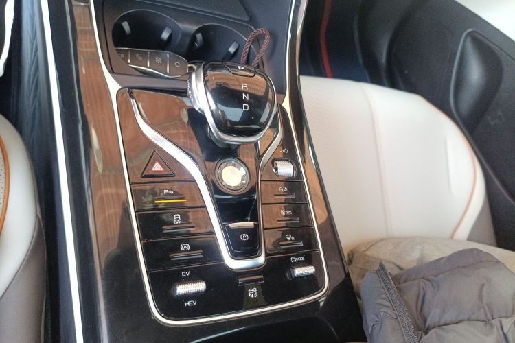 比亚迪 秦PLUS 2023款 冠军版 DM-i 120KM领先型局部细节18