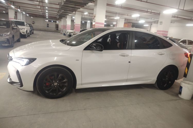 别克 威朗 2023款 Pro GS 疾风版车身外观4