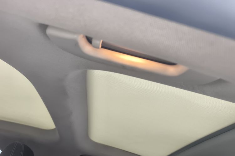 奔驰GLA 2018款 GLA 220 4MATIC 运动型局部细节22