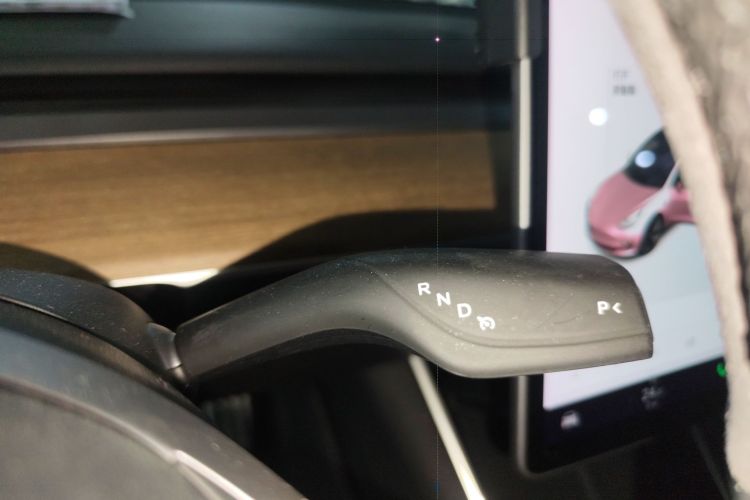 特斯拉 Model 3 2020款 标准续航后驱升级版局部细节18