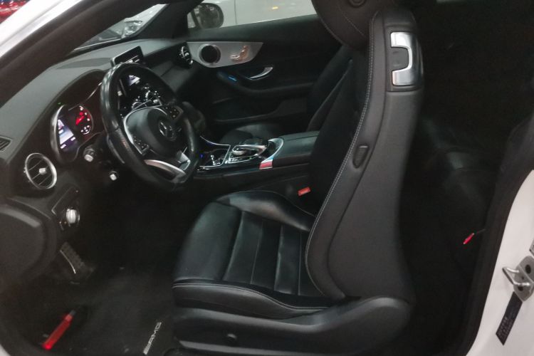 奔驰C级(进口) 2016款 C 200 轿跑版局部细节19