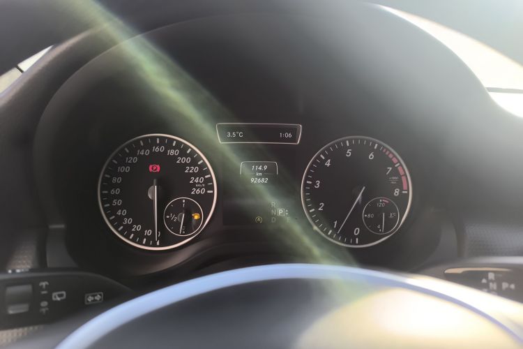 奔驰A级(进口) 2015款 A 180中控内饰14