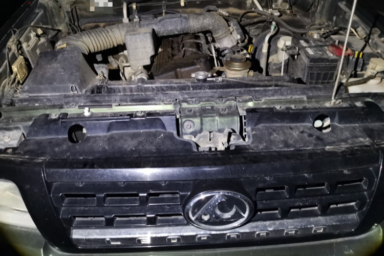 猎豹汽车 猎豹Q6 2015款 2.4L 手动四驱卓越型局部细节24