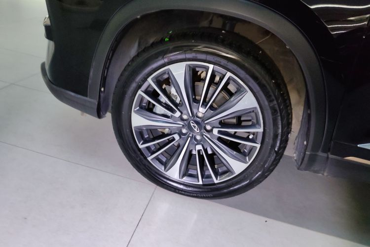 奇瑞 瑞虎8 PRO 2024款 冠军版 390T 两驱巅峰版 7座车身外观6007