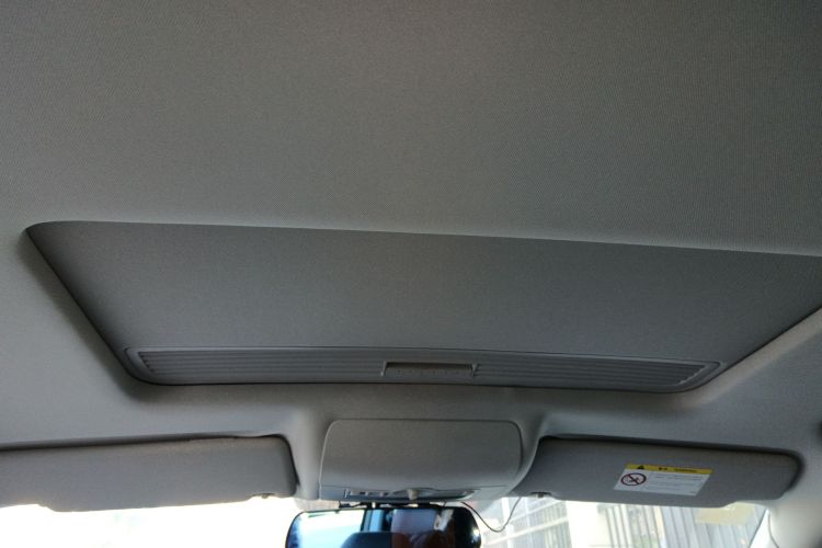 大众 途安 2015款 1.4T 手动舒适版5座局部细节22