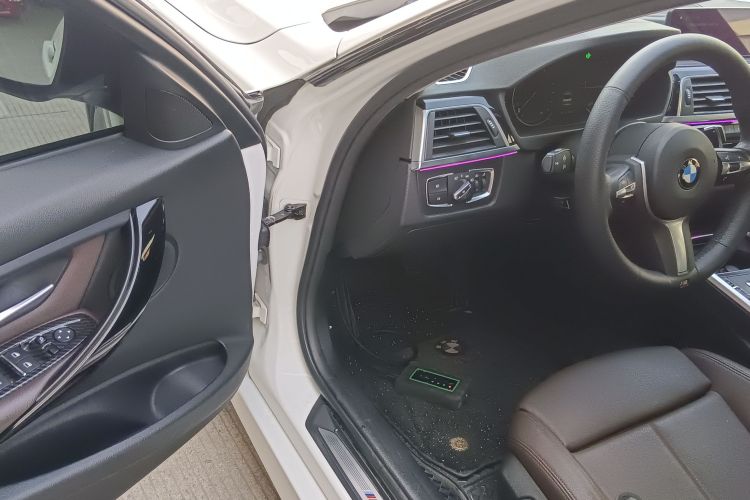 宝马3系 2019款 320Li M豪华套装中控内饰7003