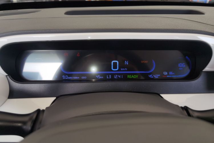 吉利银河 熊猫 2025款 210km 元气熊中控内饰14