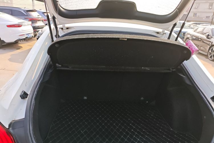 名爵 MG6 2021款 Pro 1.5T 自动Trophy豪华版机舱底盘23