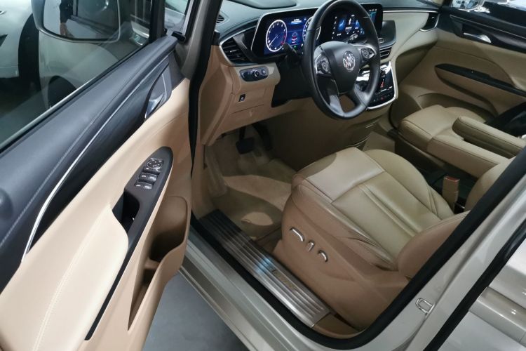 别克GL8 2020款 ES陆尊 653T 尊享型中控内饰20