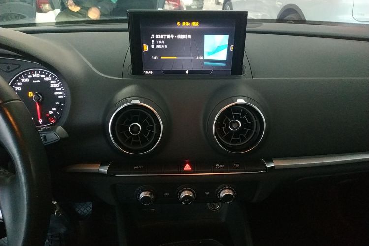 奥迪A3 2020款 Limousine 35 TFSI 进取型 国VI局部细节16