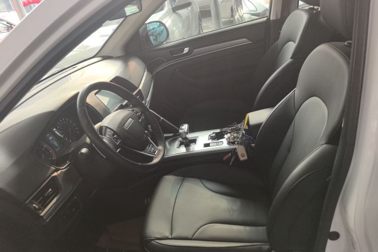 哈弗H6 2018款 蓝标 运动版 1.5T 自动两驱精英型中控内饰19