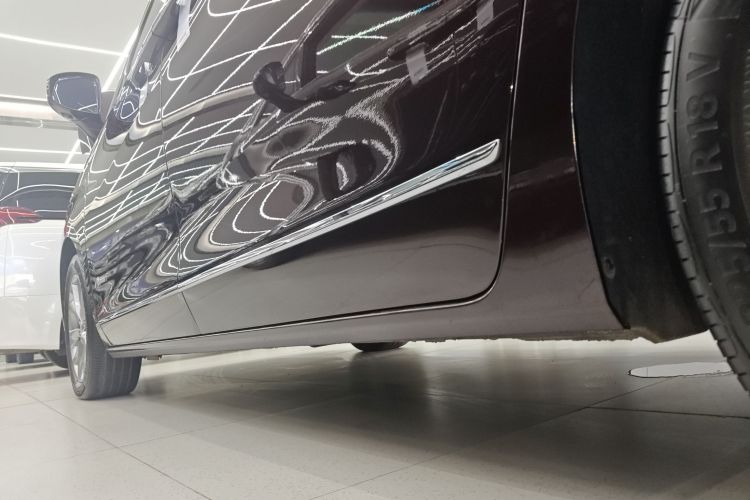 别克GL8 2022款 Avenir艾维亚 六座贤礼版局部细节9002