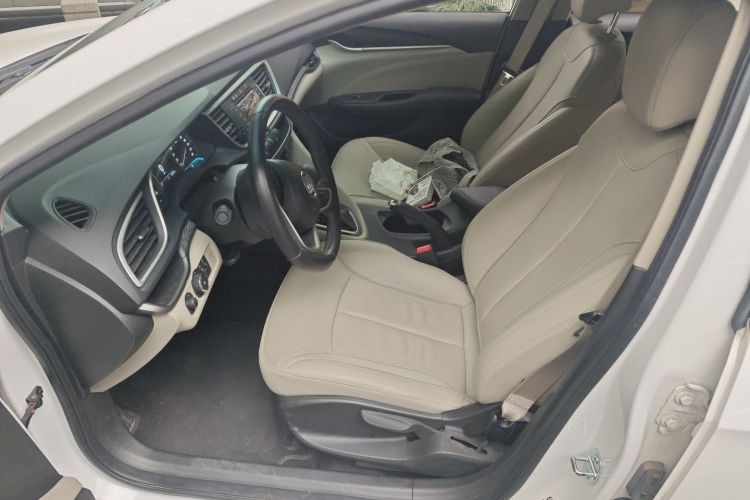 别克 英朗 2018款 15T 双离合精英型 国V中控内饰19