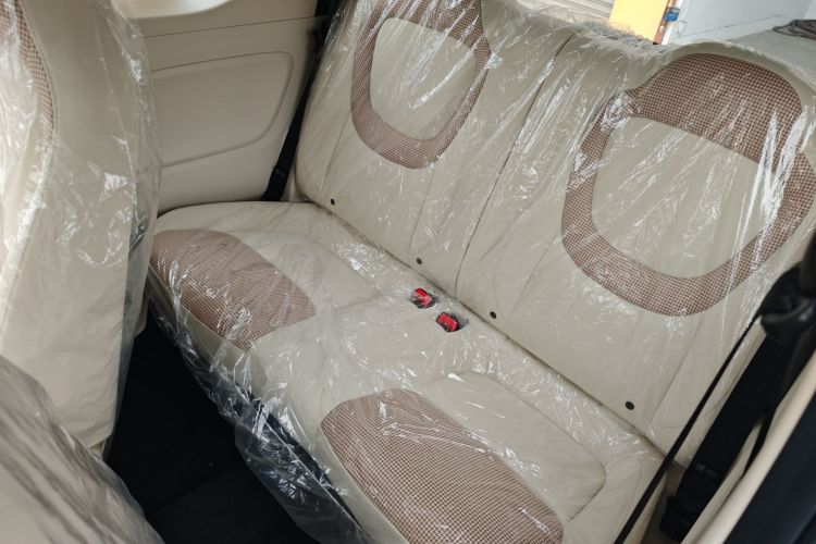 五菱汽车 宏光MINIEV 2024款 第三代 215km 青春版中控内饰21