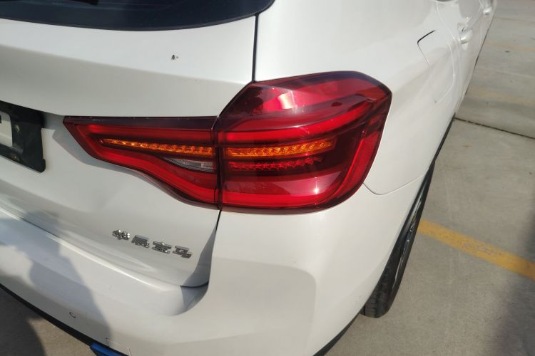 宝马iX3 2021款 改款 领先型车身外观9