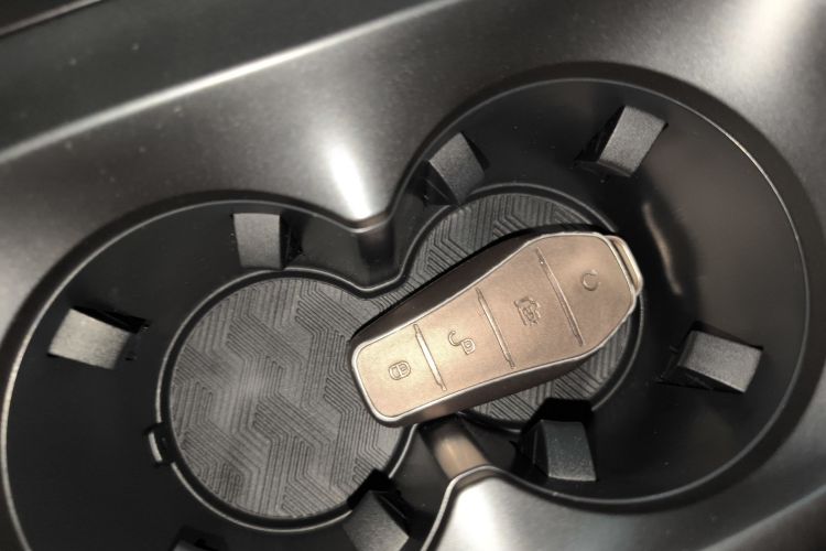 比亚迪 秦L 2024款 DM-i 80KM领先型中控内饰11