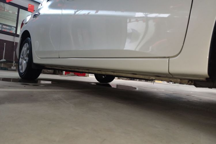 日产 轩逸 2022款 经典 1.6XE CVT舒适版局部细节9001