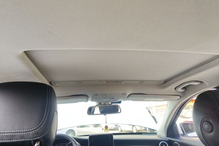 奔驰C级 2016款 C 180 L 运动型局部细节22