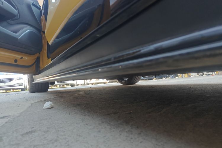 极氪007 2024款 四驱性能版 100kWh局部细节9002