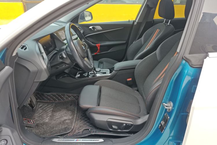 宝马2系(进口) 2021款 225i 四门轿跑车 M运动套装中控内饰19