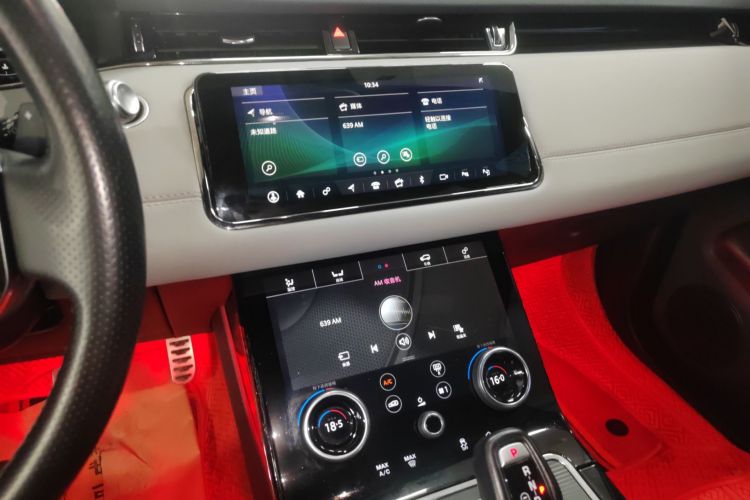 路虎 揽胜极光 2020款 249PS R-DYNAMIC SE 运动科技版中控内饰16