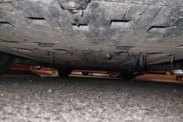 小鹏MONA M03 2024款 620 超长续航局部细节9008