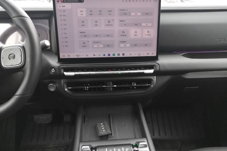 坦克300新能源 2025款 Hi4-T中控内饰16