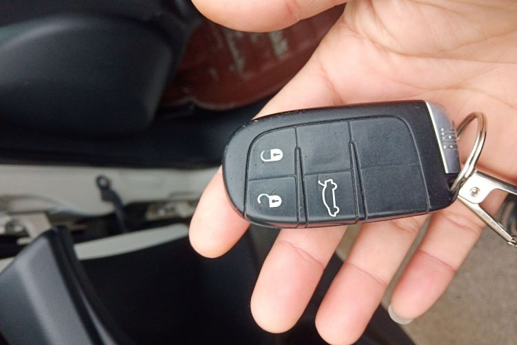 菲亚特 致悦 2014款 1.4T 自动运动版中控内饰11